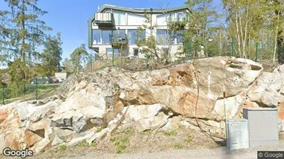 Lägenheter till salu i Nacka - Bild från Google Street View