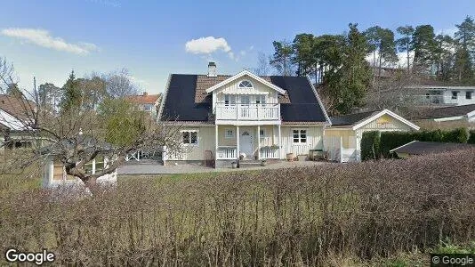 Bostadsrätter till salu i Sollentuna - Bild från Google Street View