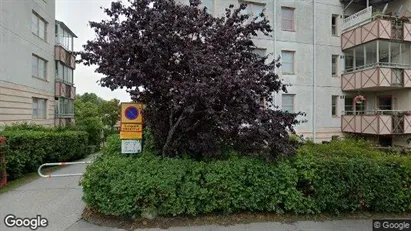 Bostadsrätter till salu i Nacka - Bild från Google Street View