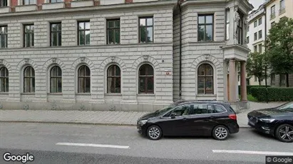 Bostadsrätter till salu i Östermalm - Bild från Google Street View