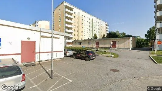 Lägenheter till salu i Botkyrka - Bild från Google Street View