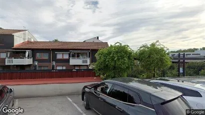 Bostadsrätter till salu i Ekerö - Bild från Google Street View