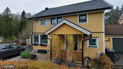 Lägenheter till salu i Täby - Bild från Google Street View