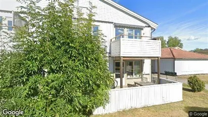 Bostadsrätter till salu i Haninge - Bild från Google Street View