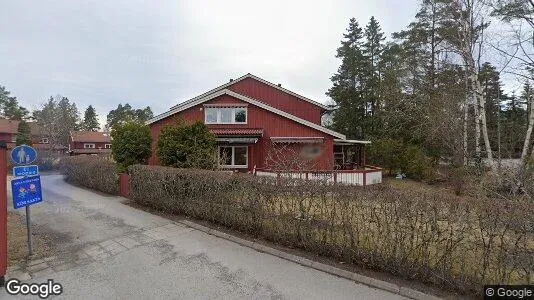 Lägenheter till salu i Täby - Bild från Google Street View