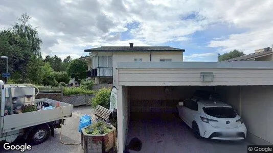 Bostadsrätter till salu i Huddinge - Bild från Google Street View