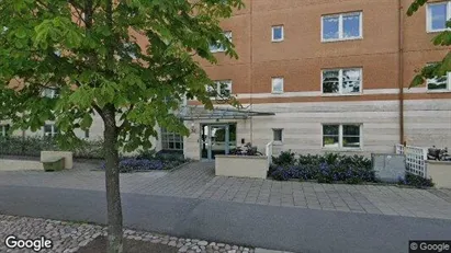 Bostadsrätter till salu i Nacka - Bild från Google Street View