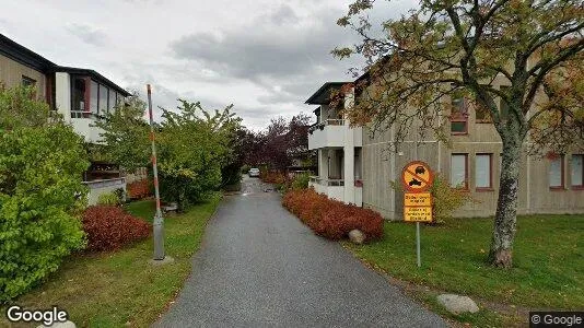Bostadsrätter till salu i Nacka - Bild från Google Street View