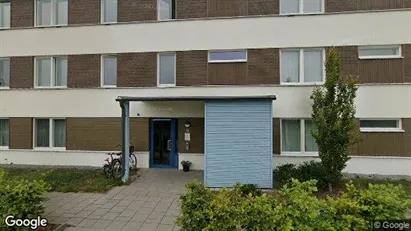 Bostadsrätter till salu i Upplands-Bro - Bild från Google Street View