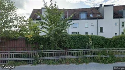 Bostadsrätter till salu i Nacka - Bild från Google Street View