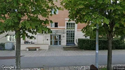 Bostadsrätter till salu i Nacka - Bild från Google Street View