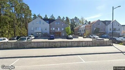 Bostadsrätter till salu i Nacka - Bild från Google Street View