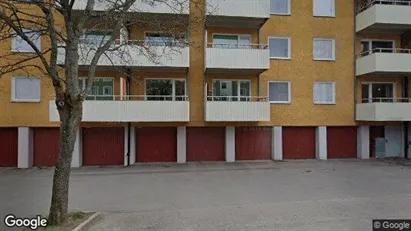 Bostadsrätter till salu i Huddinge - Bild från Google Street View