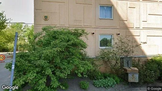 Bostadsrätter till salu i Haninge - Bild från Google Street View