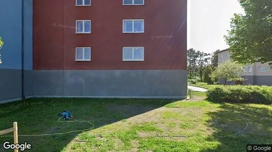 Bostadsrätter till salu i Haninge - Bild från Google Street View