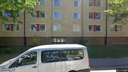 Bostadsrätter till salu i Haninge - Bild från Google Street View