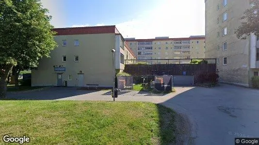 Bostadsrätter till salu i Täby - Bild från Google Street View