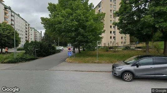 Bostadsrätter till salu i Täby - Bild från Google Street View