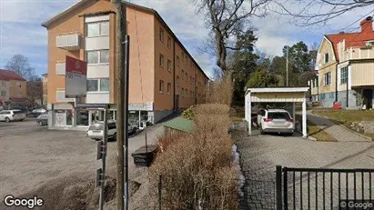 Lägenheter till salu i Huddinge - Bild från Google Street View