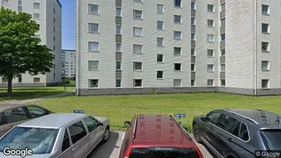 Bostadsrätter till salu i Husie - Bild från Google Street View