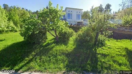 Lägenheter till salu i Tyresö - Bild från Google Street View