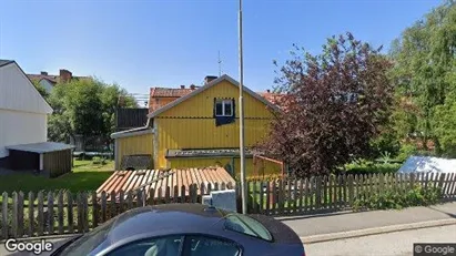 Bostadsrätter till salu i Enköping - Bild från Google Street View