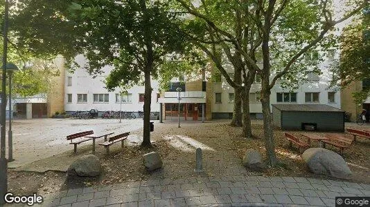 Lägenheter att hyra i Rosengård - Bild från Google Street View