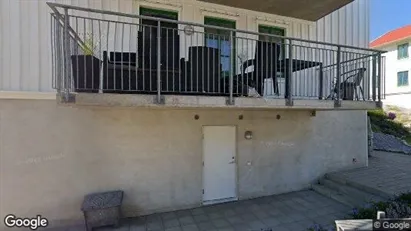 Bostadsrätter till salu i Tjörn - Bild från Google Street View