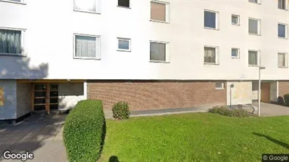 Lägenheter att hyra i Botkyrka - Bild från Google Street View