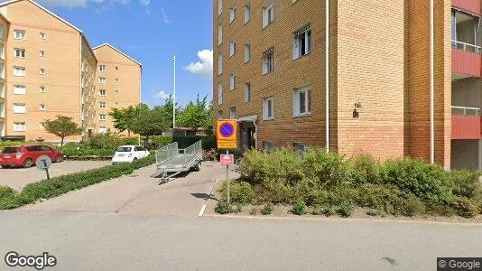 Bostadsrätter till salu i Enköping - Bild från Google Street View