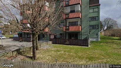 Bostadsrätter till salu i Haninge - Bild från Google Street View