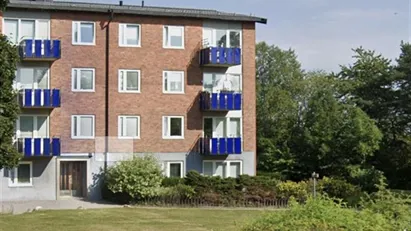 Södertälje - 3rok - 24mån - 14.375kr/mån