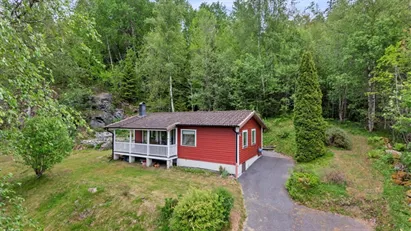 Hus till salu i Munkedal, Hällevadsholm