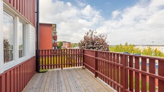 Bostadsrätter till salu i Botkyrka - foto 2