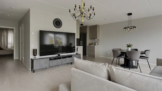 Bostadsrätter till salu i Nacka - foto 1