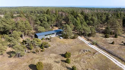 Exklusivt och naturskönt nära havet