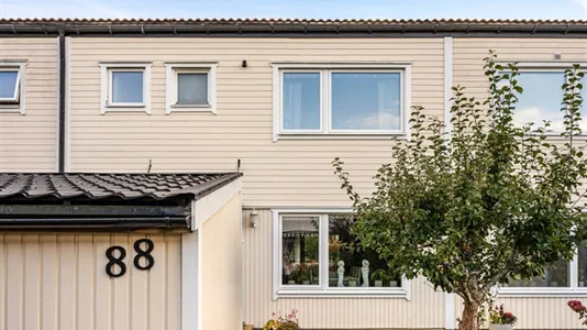 Bostadsrätter till salu i Mark - foto 1