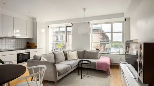 Bostadsrätter till salu i Nacka - foto 1