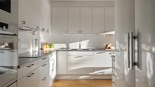 Bostadsrätter till salu i Nacka - foto 9