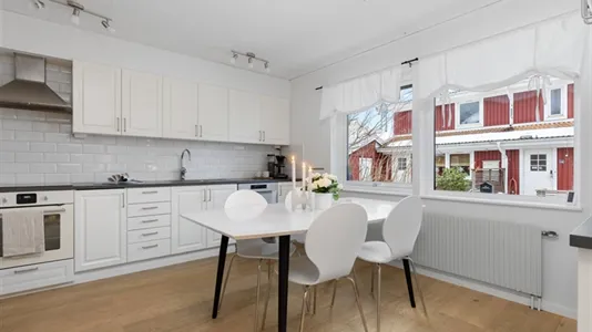 Bostadsrätter till salu i Haninge - foto 2