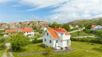 Fritidshus till salu i Tanum, Hamburgsund