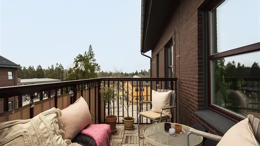 Bostadsrätter till salu i Nacka - foto 2