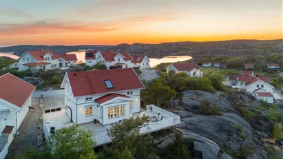 Fritidshus till salu i Tanum, Hamburgsund