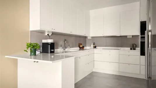 Bostadsrätter till salu i Nacka - foto 13