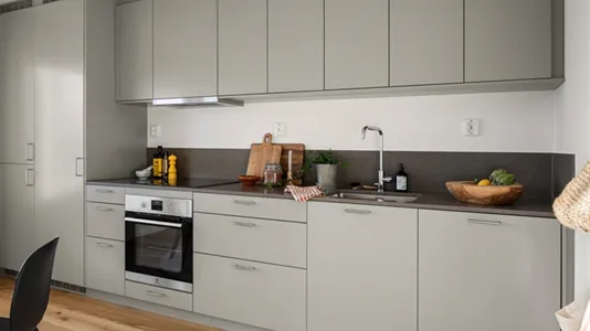 Bostadsrätter till salu i Nacka - foto 9