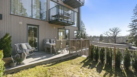 Bostadsrätter till salu i Nacka - foto 1