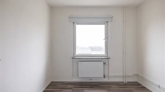 Bostadsrätter till salu i Botkyrka - foto 11