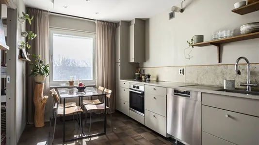 Bostadsrätter till salu i Nacka - foto 9