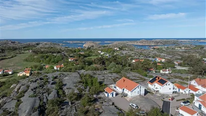 Hus till salu i Tanum, Hamburgsund