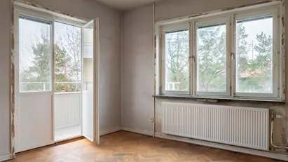 Bostadsrätt till salu i Västerort